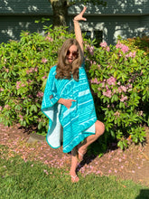THROWBEE Towel-Poncho - Aqua