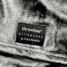 throwbee PILLOWCASE (Classic fitted) - Gray