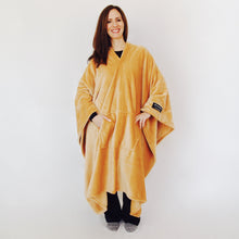 THROWBEE Blanket-Poncho - BEIGE