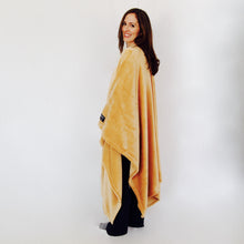 THROWBEE Blanket-Poncho - BEIGE