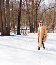 THROWBEE Blanket-Poncho - BEIGE