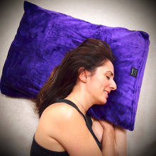 throwbee PILLOWCASE (Classic fitted) - Purple