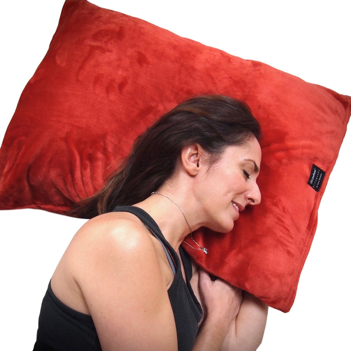 throwbee PILLOWCASE (Classic fitted) - Red