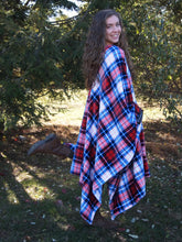 THROWBEE Blanket-Poncho - UPSTATE PLAID