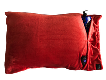 NEW throwbee PILLOWCASE 2.0 WITH SIDE POCKETS, yes SIDE POCKETS! - RED