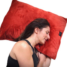 throwbee PILLOWCASE (Classic fitted) - Red